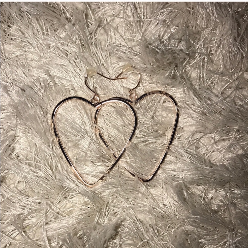 heart earrings